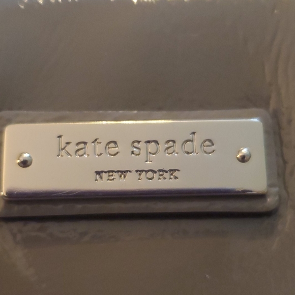 Kate Spade 👜 - Picture 2 of 7